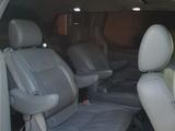 Toyota Sienna 2009 годаүшін8 719 083 тг. в Жанаозен – фото 3