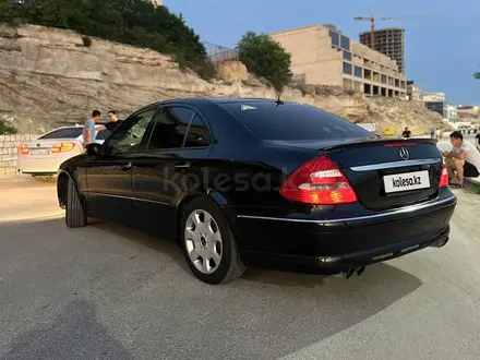 Mercedes-Benz E 240 2002 года за 4 500 000 тг. в Актау – фото 11