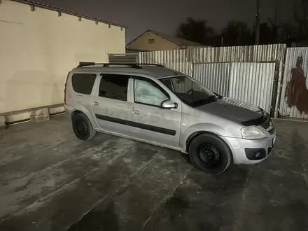 ВАЗ (Lada) Largus 2015 года за 3 500 000 тг. в Атырау – фото 4