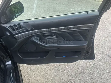 BMW 530 1998 года за 5 000 000 тг. в Алматы – фото 11