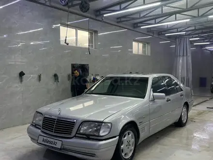 Mercedes-Benz S 500 1998 года за 6 500 000 тг. в Жанаозен – фото 4