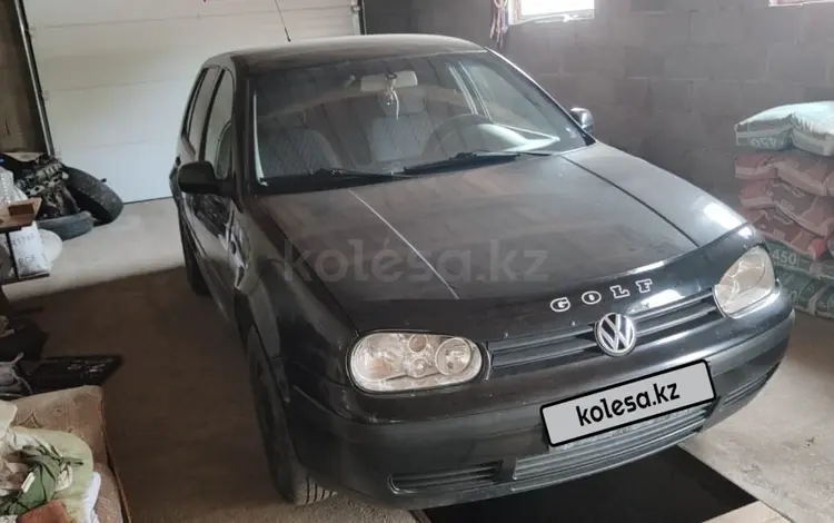 Volkswagen Golf 2002 года за 1 550 000 тг. в Караганда