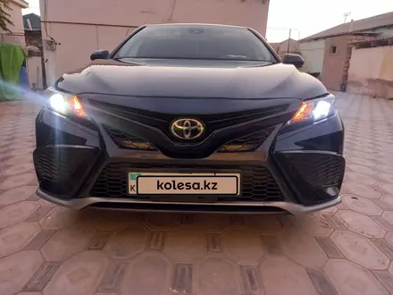 Toyota Camry 2021 года за 13 000 000 тг. в Актау – фото 6