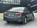 Toyota Camry 2013 годаfor8 550 000 тг. в Актобе – фото 4