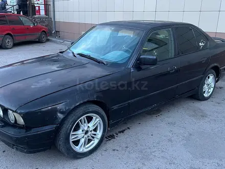 BMW 520 1991 года за 950 000 тг. в Караганда – фото 13