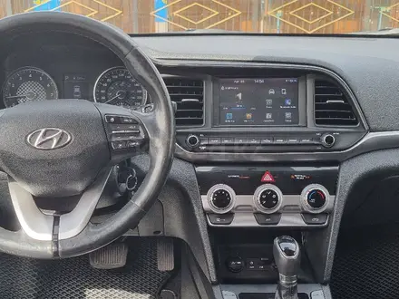 Hyundai Elantra 2019 годаүшін6 450 000 тг. в Уральск – фото 9
