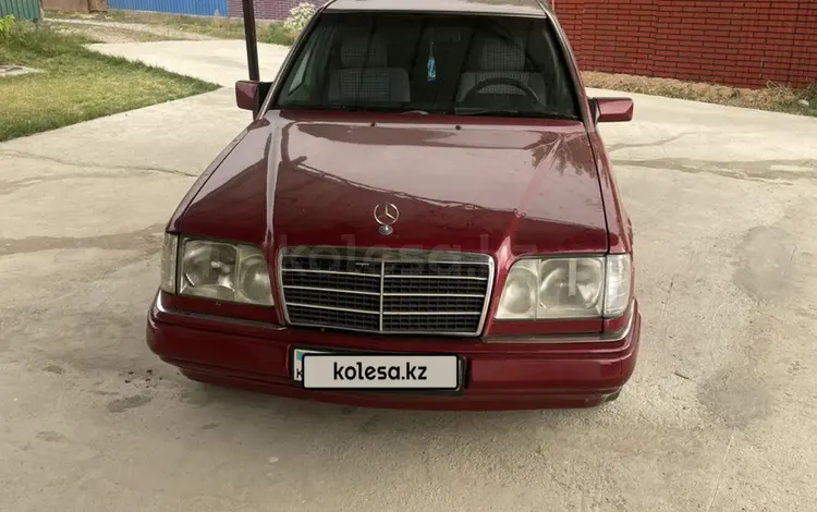 Mercedes-Benz E 200 1993 года за 1 600 000 тг. в Шымкент