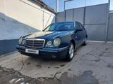 Mercedes-Benz E 230 1997 годаfor2 900 000 тг. в Шымкент