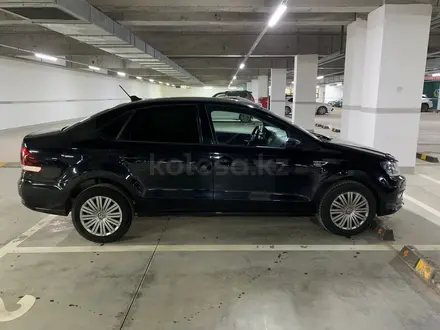 Volkswagen Polo 2018 года за 5 900 000 тг. в Астана – фото 3