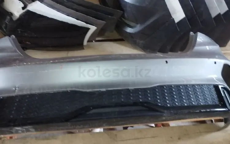 Задний бампер на кия к3 за 160 000 тг. в Шымкент