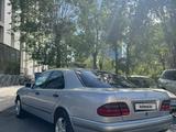 Mercedes-Benz E 230 1995 года за 3 500 000 тг. в Караганда – фото 3