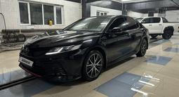 Toyota Camry 2021 года за 15 500 000 тг. в Павлодар – фото 2