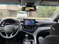 Toyota Camry 2023 года за 15 400 000 тг. в Алматы – фото 8