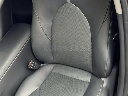 Toyota Camry 2023 года за 15 400 000 тг. в Алматы – фото 10