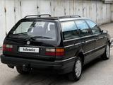 Volkswagen Passat 1992 годаүшін1 750 000 тг. в Алматы – фото 4