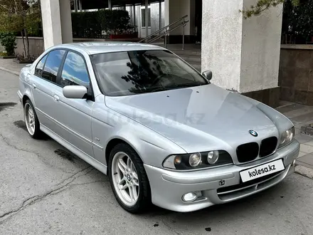 BMW 530 2000 года за 4 000 000 тг. в Темиртау