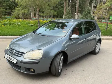 Volkswagen Golf 2005 года за 3 300 000 тг. в Алматы – фото 13