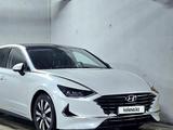 Hyundai Sonata 2022 годаfor11 750 000 тг. в Алматы – фото 3