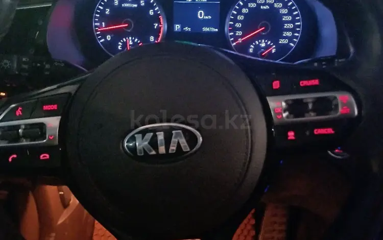 Kia K7 2018 годаfor13 300 000 тг. в Алматы