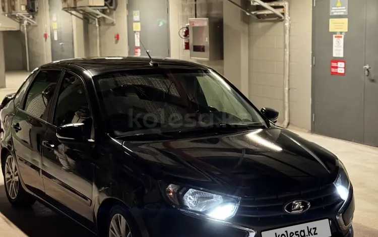 ВАЗ (Lada) Granta 2190 2019 года за 3 700 000 тг. в Астана