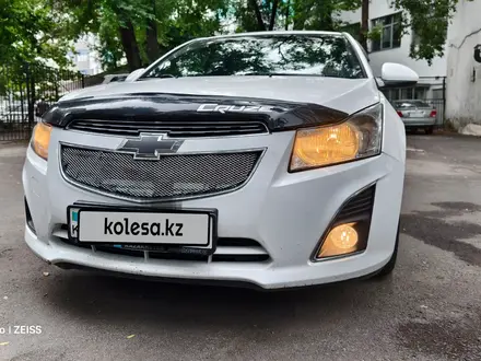 Chevrolet Cruze 2013 года за 3 800 000 тг. в Алматы – фото 14