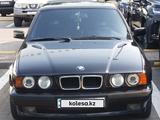 BMW 520 1991 года за 2 700 000 тг. в Алматы