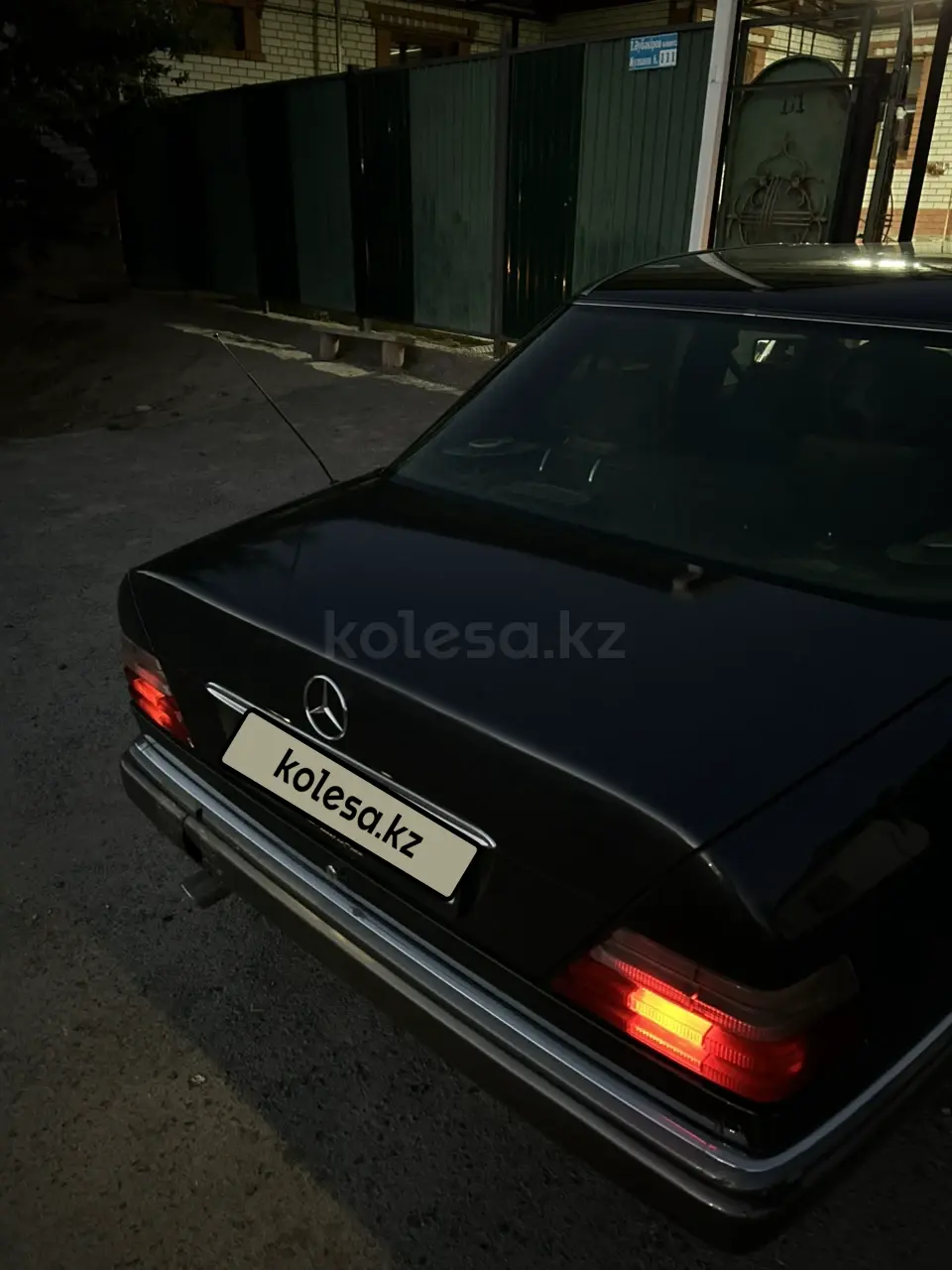 Mercedes-Benz E-Class, 1994