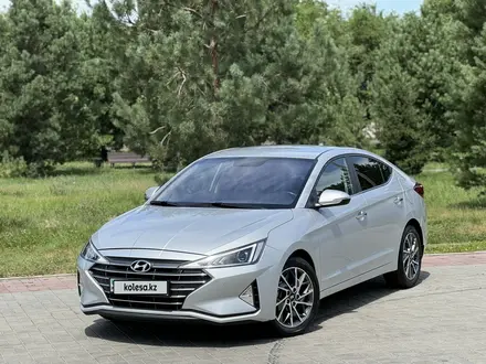 Hyundai Elantra 2019 года за 8 800 000 тг. в Талдыкорган
