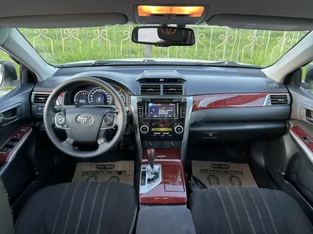 Toyota Camry 2012 года за 9 800 000 тг. в Шымкент – фото 16