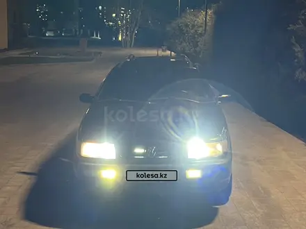 Volkswagen Passat 1995 года за 1 800 000 тг. в Шымкент – фото 3