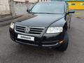 Volkswagen Touareg 2004 года за 5 000 000 тг. в Алматы – фото 4