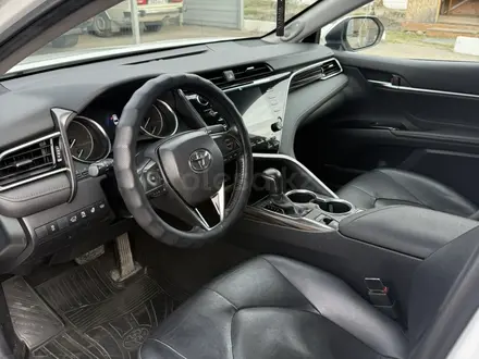 Toyota Camry 2019 года за 14 000 000 тг. в Усть-Каменогорск – фото 7