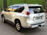 Toyota Land Cruiser Prado 2012 годаүшін14 500 000 тг. в Актобе – фото 5