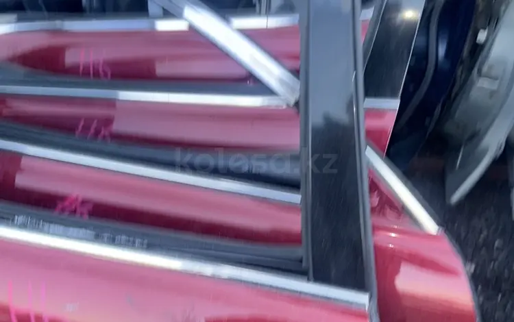 Двери на тойота камри 50 за 500 тг. в Усть-Каменогорск