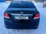 Hyundai Solaris 2013 года за 4 500 000 тг. в Актобе – фото 3