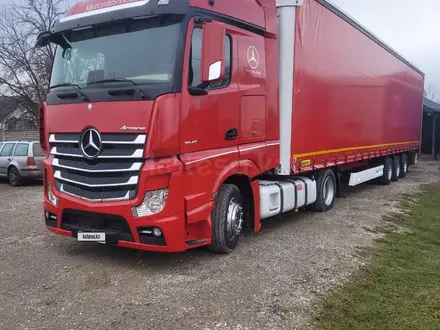 Mercedes-Benz  Actros 2016 года за 33 000 000 тг. в Актобе – фото 3