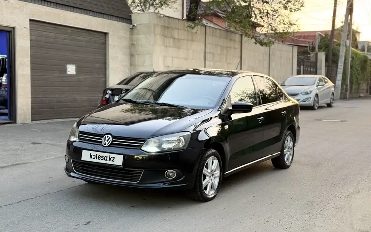 Volkswagen Polo 2014 года за 3 990 000 тг. в Алматы
