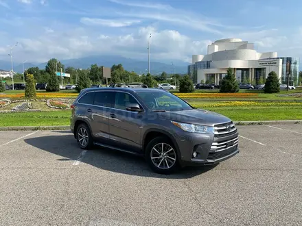 Toyota Highlander 2019 года за 18 000 000 тг. в Алматы – фото 15
