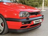 Volkswagen Golf 1993 года за 3 500 000 тг. в Шымкент
