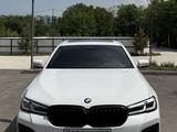 BMW 530 2022 годаүшін25 300 000 тг. в Алматы