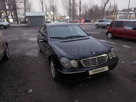 Mercedes-Benz C 240 2000 года за 2 600 000 тг. в Тараз – фото 9