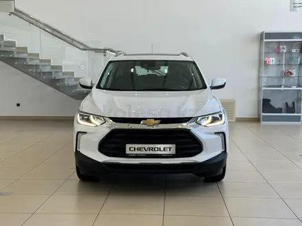 Chevrolet Tracker Premier 2025 года за 10 740 000 тг. в Семей – фото 2