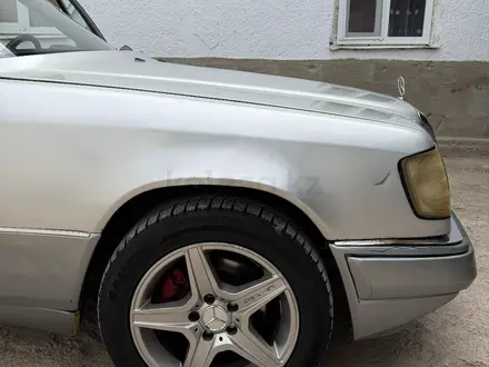 Mercedes-Benz E 230 1993 года за 1 000 000 тг. в Шымкент – фото 2
