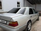 Mercedes-Benz E 230 1993 года за 1 000 000 тг. в Шымкент