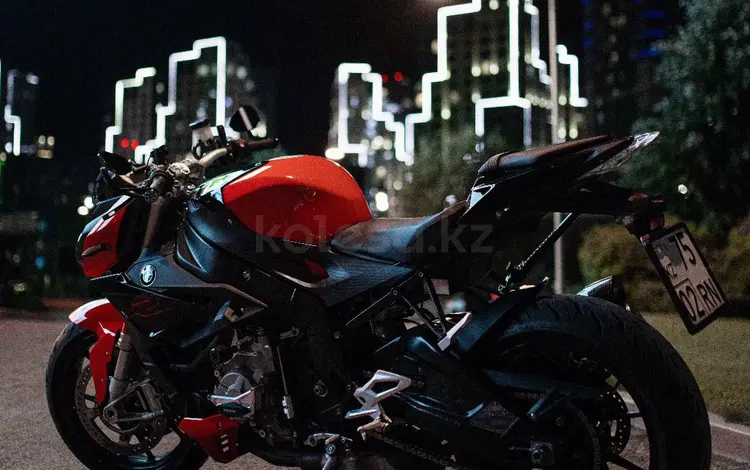 BMW  S 1000 R 2018 года за 4 000 000 тг. в Алматы
