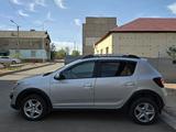 Renault Sandero Stepway 2015 года за 4 400 000 тг. в Караганда – фото 3