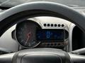Chevrolet Aveo 2013 года за 3 700 000 тг. в Атырау – фото 17