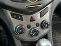 Chevrolet Aveo 2013 года за 3 700 000 тг. в Атырау – фото 19