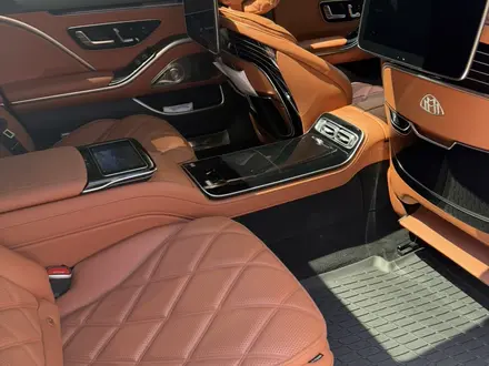 Mercedes-Maybach S 580 2023 года за 120 000 000 тг. в Алматы – фото 9