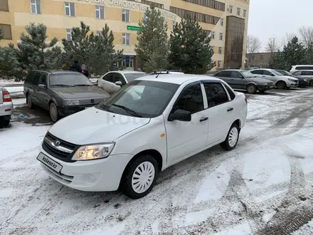 ВАЗ (Lada) Granta 2190 2015 года за 2 180 000 тг. в Уральск – фото 2